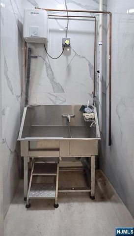 211 Baldwin Avenue 403, Jersey City, NJ 07306