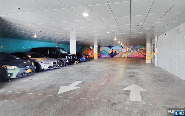 211 Baldwin Avenue 403, Jersey City, NJ 07306