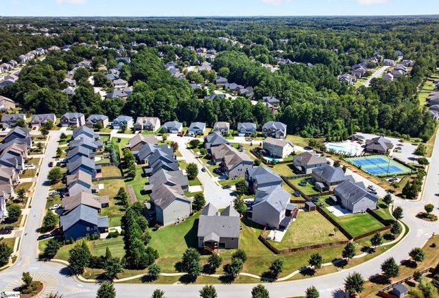 710 Winston Oaks Court, Simpsonville, SC 29680