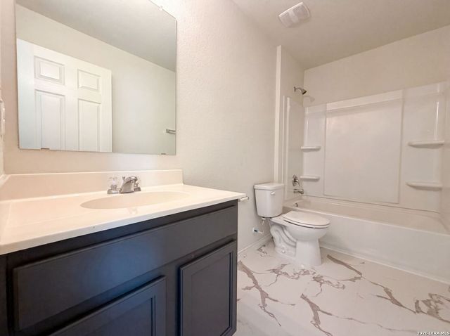 10611 MARY SCHEEL LN, Converse, TX 78109