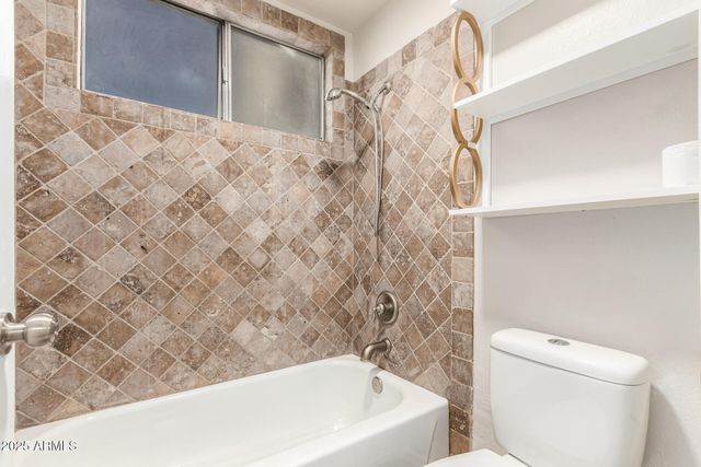 435 E ROCKWOOD Drive, Phoenix, AZ 85024