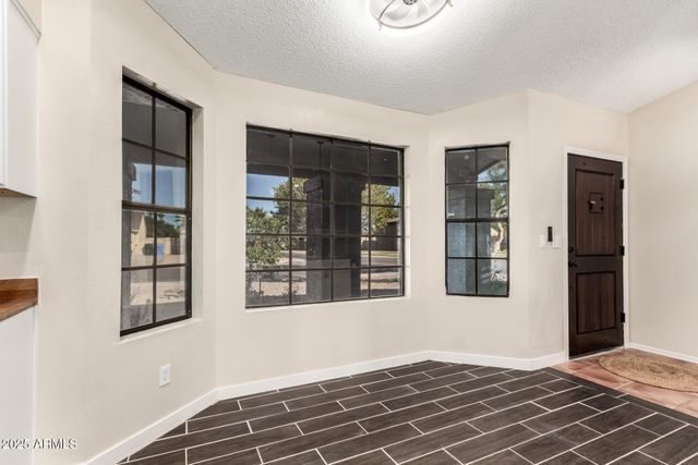 435 E ROCKWOOD Drive, Phoenix, AZ 85024