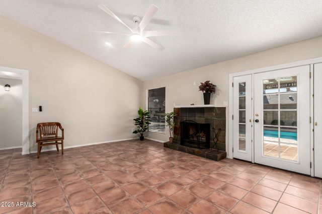 435 E ROCKWOOD Drive, Phoenix, AZ 85024