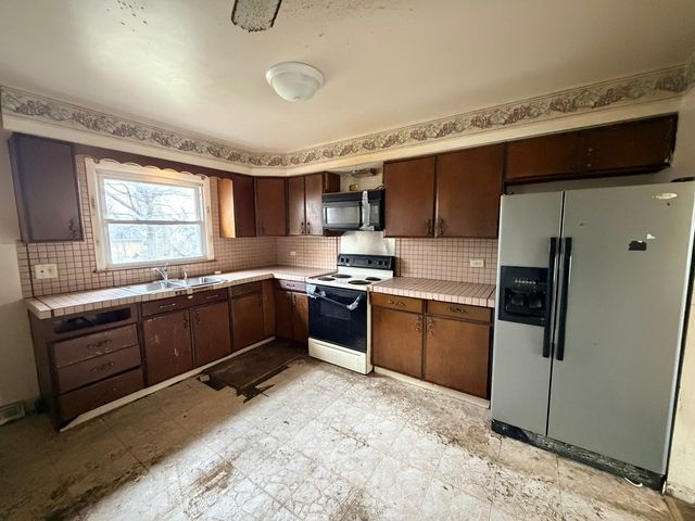 4656 176th Place, Country Club Hills, IL 60478