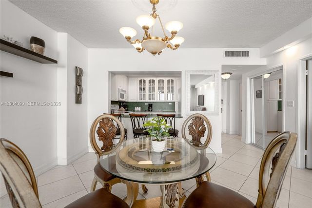 5601 Collins Ave 919, Miami Beach, FL 33140