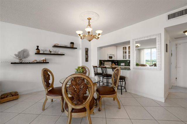 5601 Collins Ave 919, Miami Beach, FL 33140