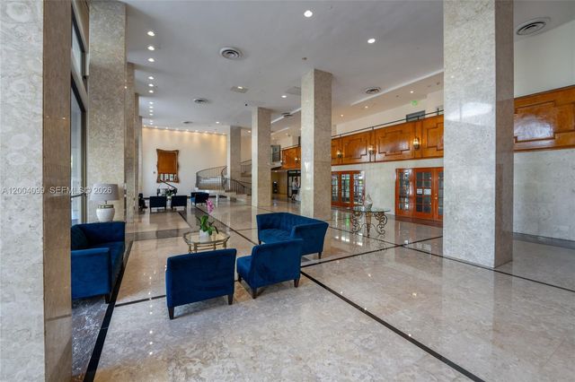 5601 Collins Ave 919, Miami Beach, FL 33140