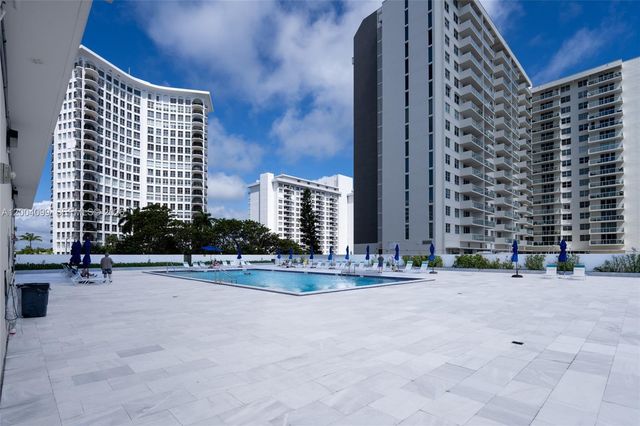 5601 Collins Ave 919, Miami Beach, FL 33140