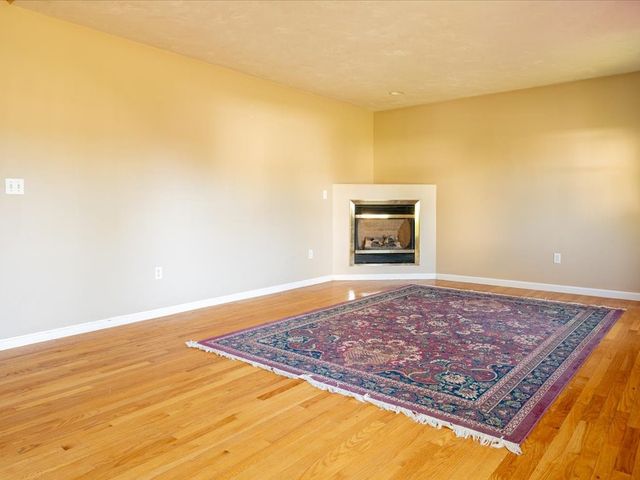 316 Waseca Avenue, Barrington, RI 02806