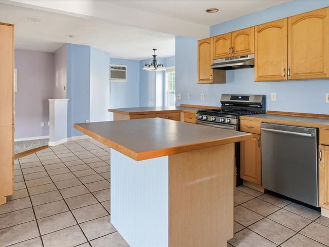 316 Waseca Avenue, Barrington, RI 02806