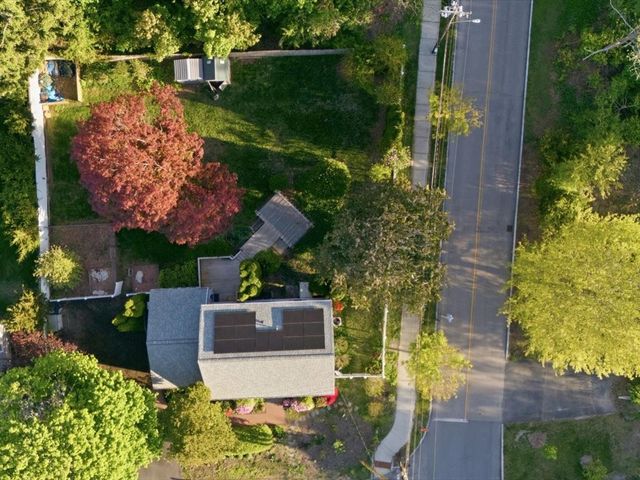 316 Waseca Avenue, Barrington, RI 02806