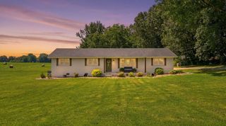 113 Old Quick Rd, Fayetteville, TN 37334