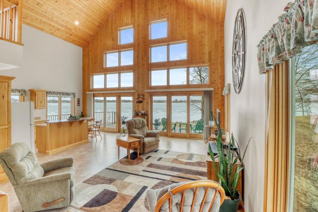 12214 Tanglewood Road, Audubon, MN 56511