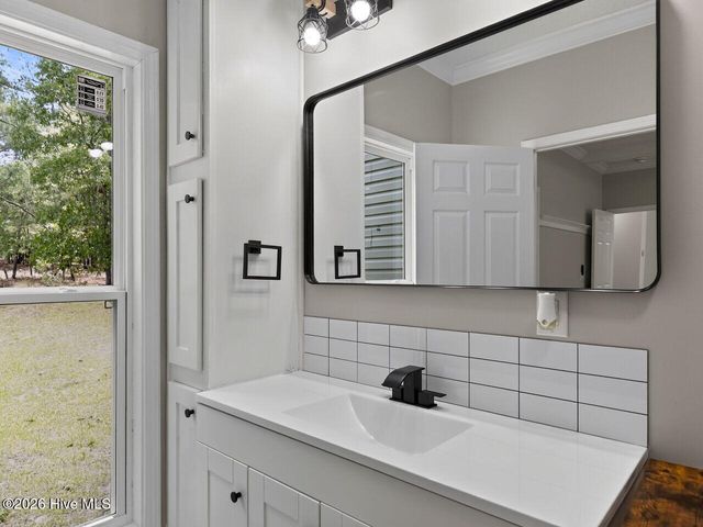1030 Stubby Oaks Road, Aberdeen, NC 28315