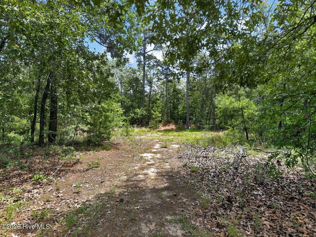 1030 Stubby Oaks Road, Aberdeen, NC 28315