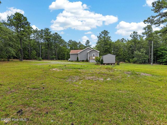 1030 Stubby Oaks Road, Aberdeen, NC 28315