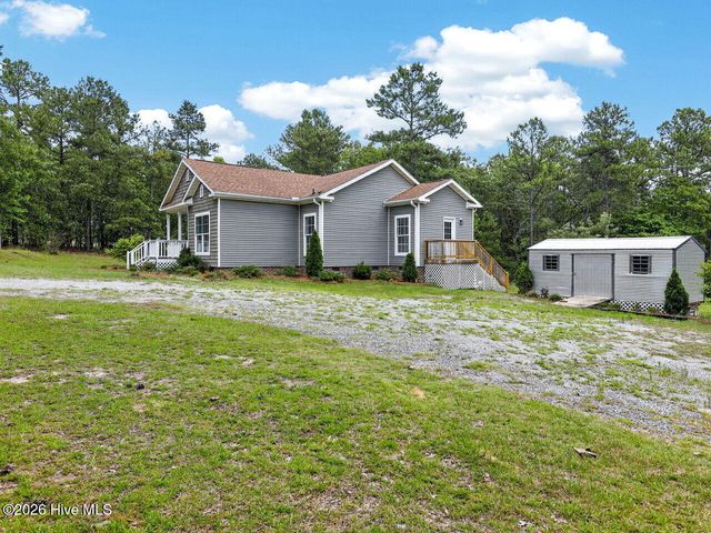 1030 Stubby Oaks Road, Aberdeen, NC 28315