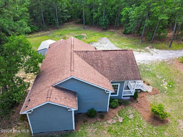 1030 Stubby Oaks Road, Aberdeen, NC 28315