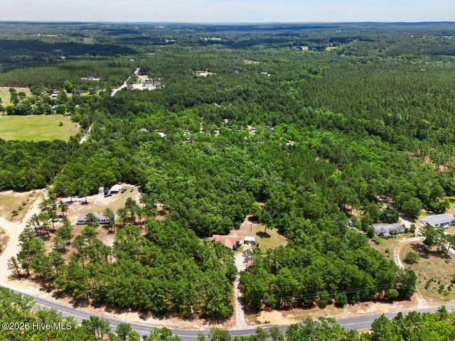 1030 Stubby Oaks Road, Aberdeen, NC 28315