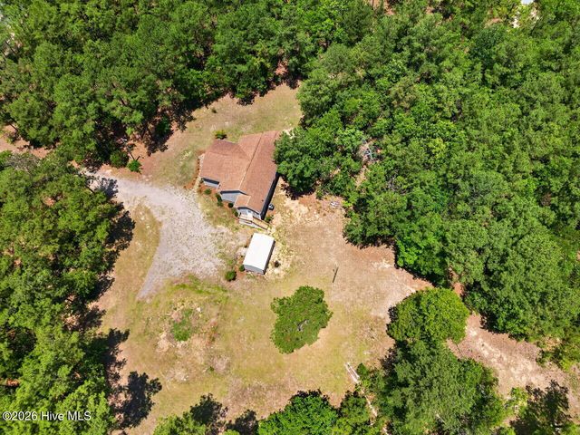 1030 Stubby Oaks Road, Aberdeen, NC 28315