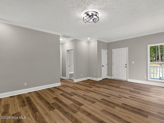 1030 Stubby Oaks Road, Aberdeen, NC 28315