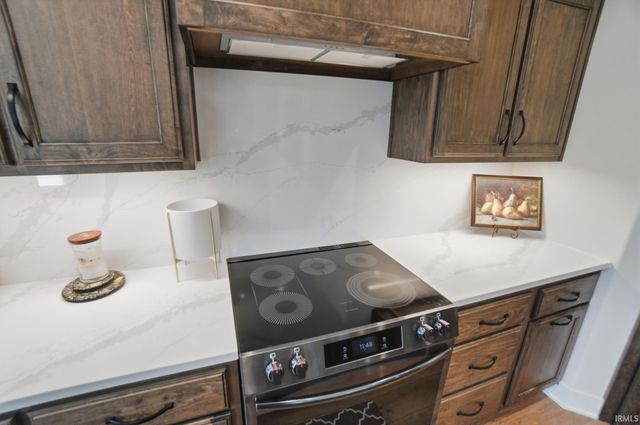 12303 Rain Lily Court, Fort Wayne, IN 46814