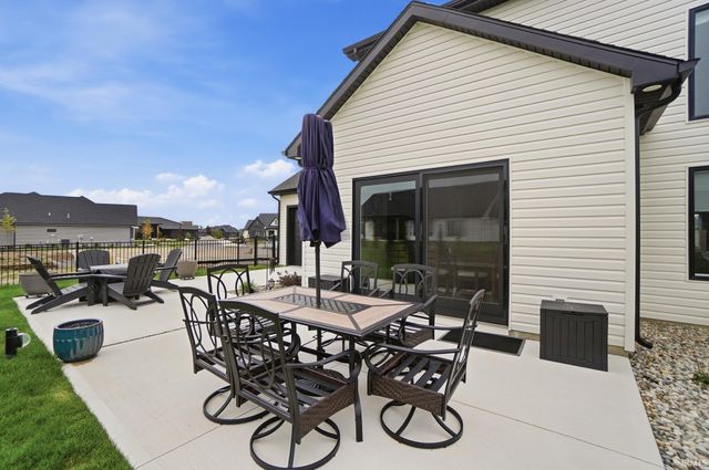 12303 Rain Lily Court, Fort Wayne, IN 46814