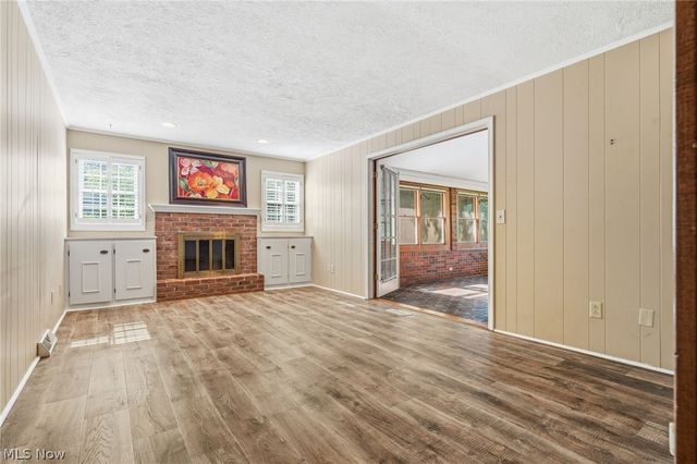 2211 Hunting Valley Street NW, North Canton, OH 44720