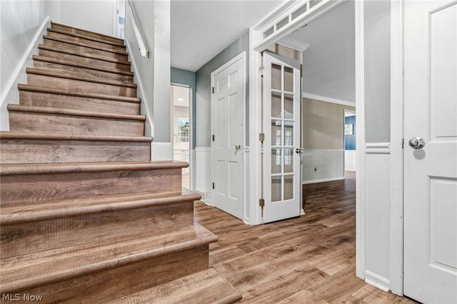 2211 Hunting Valley Street NW, North Canton, OH 44720