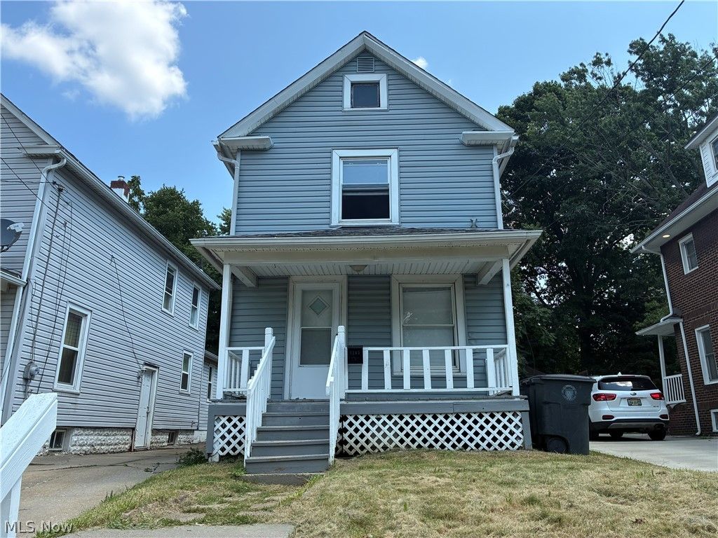 1265 Curtis Street, Akron, OH 44301