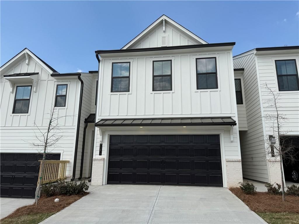 7353 Mulberry Trace Lane, Flowery Branch, GA 30542