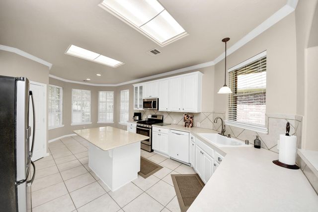 1507 N Marsala Drive, Pearland, TX 77581