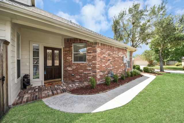 1507 N Marsala Drive, Pearland, TX 77581