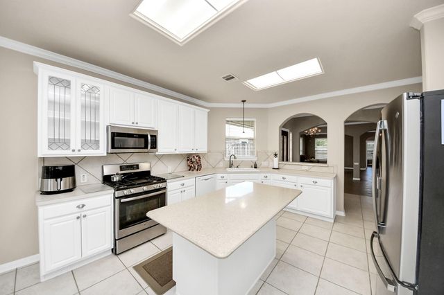 1507 N Marsala Drive, Pearland, TX 77581