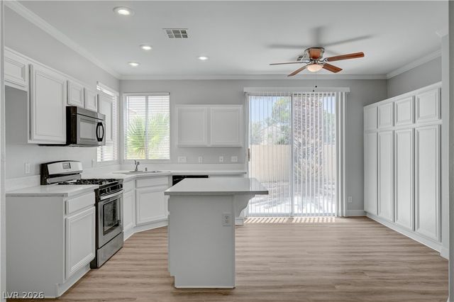 9737 Ravine Avenue, Las Vegas, NV 89117