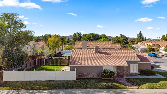 245 Bass Ct, Perris, CA 92571