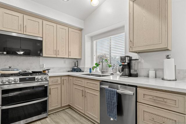 245 Bass Ct, Perris, CA 92571