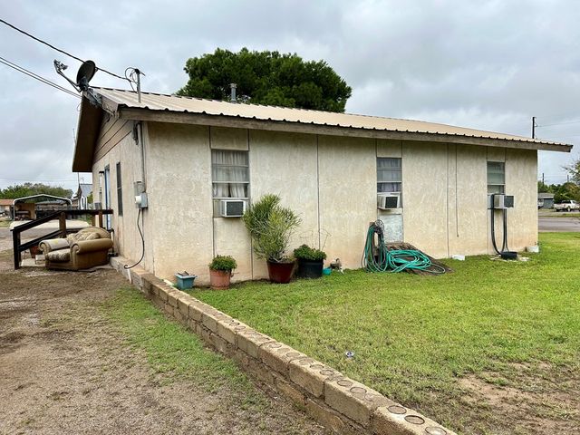 809 W Hornbeck, Fort Stockton, TX 79735