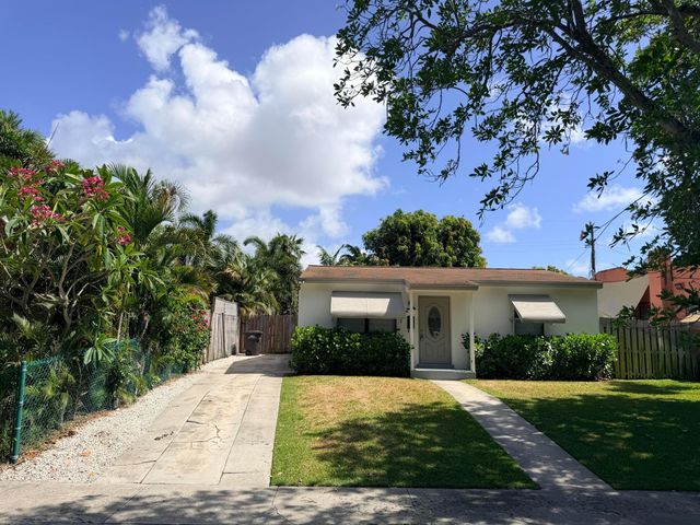 827 Franklin Road, West Palm Beach, FL 33405