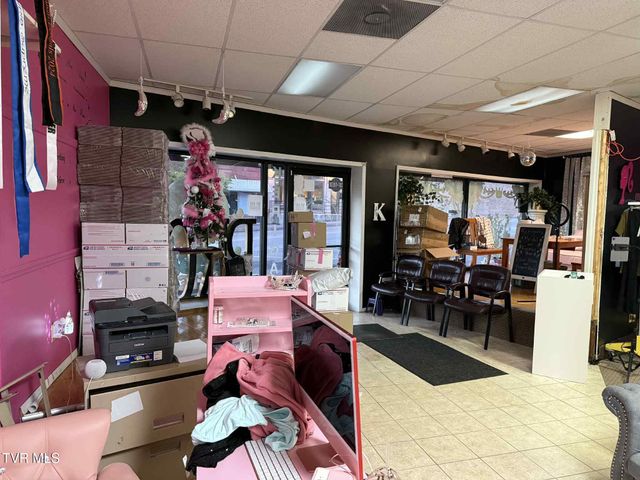 510 East Wood Avenue, Big Stone Gap, VA 24219