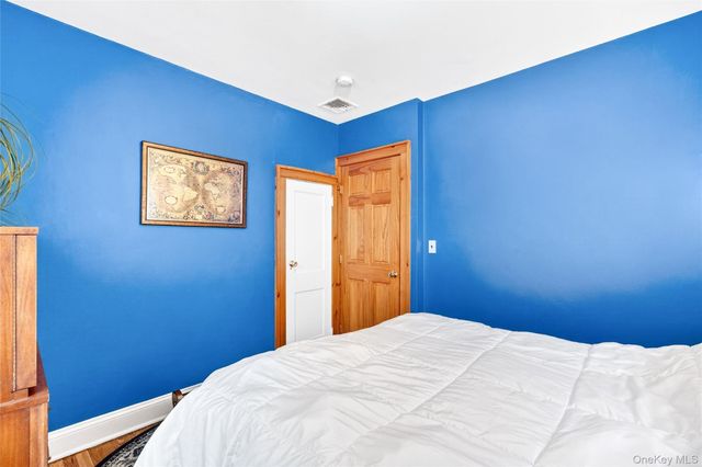 8 W Palisades Avenue, Nanuet, NY 10954