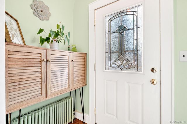 8 W Palisades Avenue, Nanuet, NY 10954