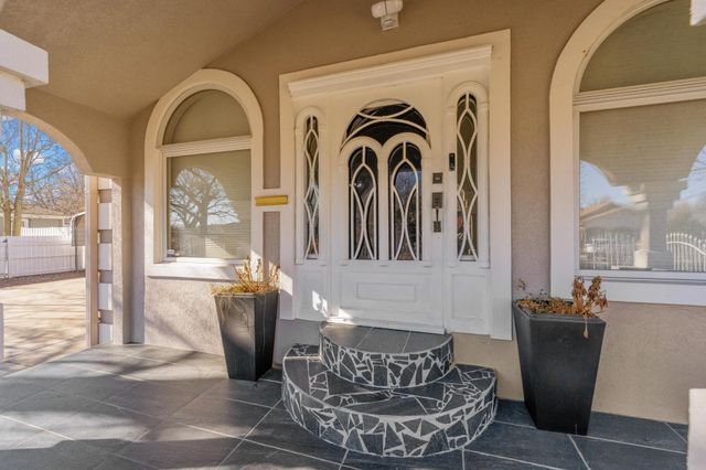 2215 N Jeanette Ave, Wichita, KS 67204