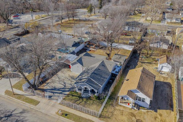 2215 N Jeanette Ave, Wichita, KS 67204