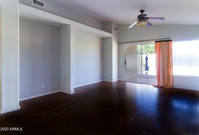 9828 E KNOWLES Avenue, Mesa, AZ 85209