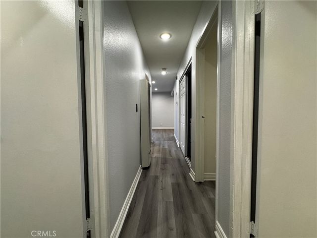 323 W 47th Place, Los Angeles, CA 90037