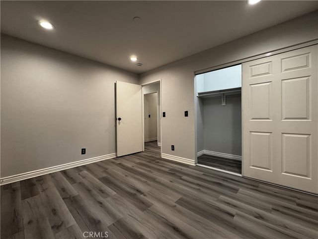 323 W 47th Place, Los Angeles, CA 90037