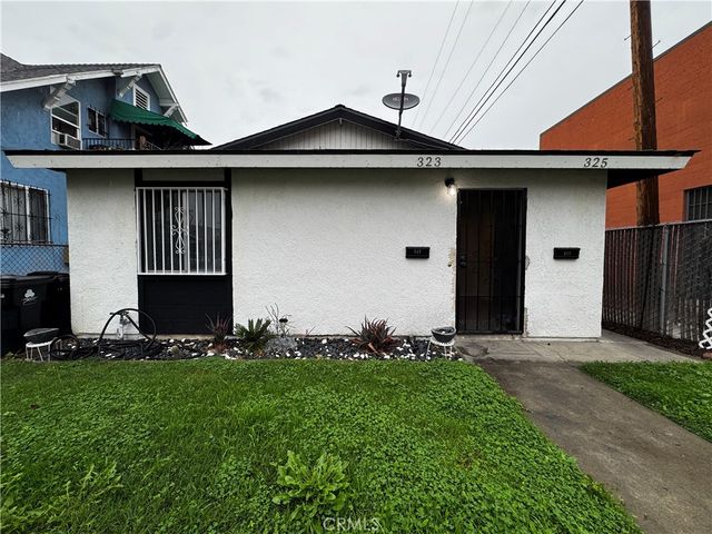 323 W 47th Place, Los Angeles, CA 90037