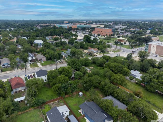2639 E Commerce St, San Antonio, TX 78203