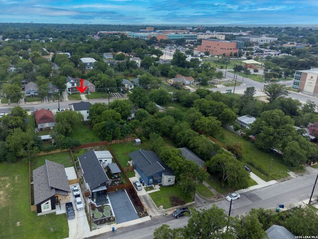 2639 E Commerce St, San Antonio, TX 78203